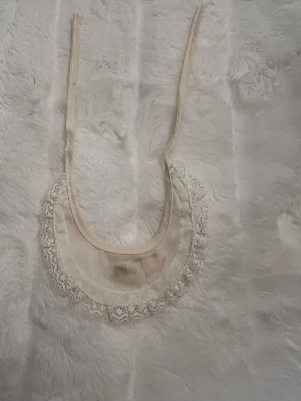 Vintage 1950’s Delicate Lace Trim Baby Bib in Cream with Rose Accent